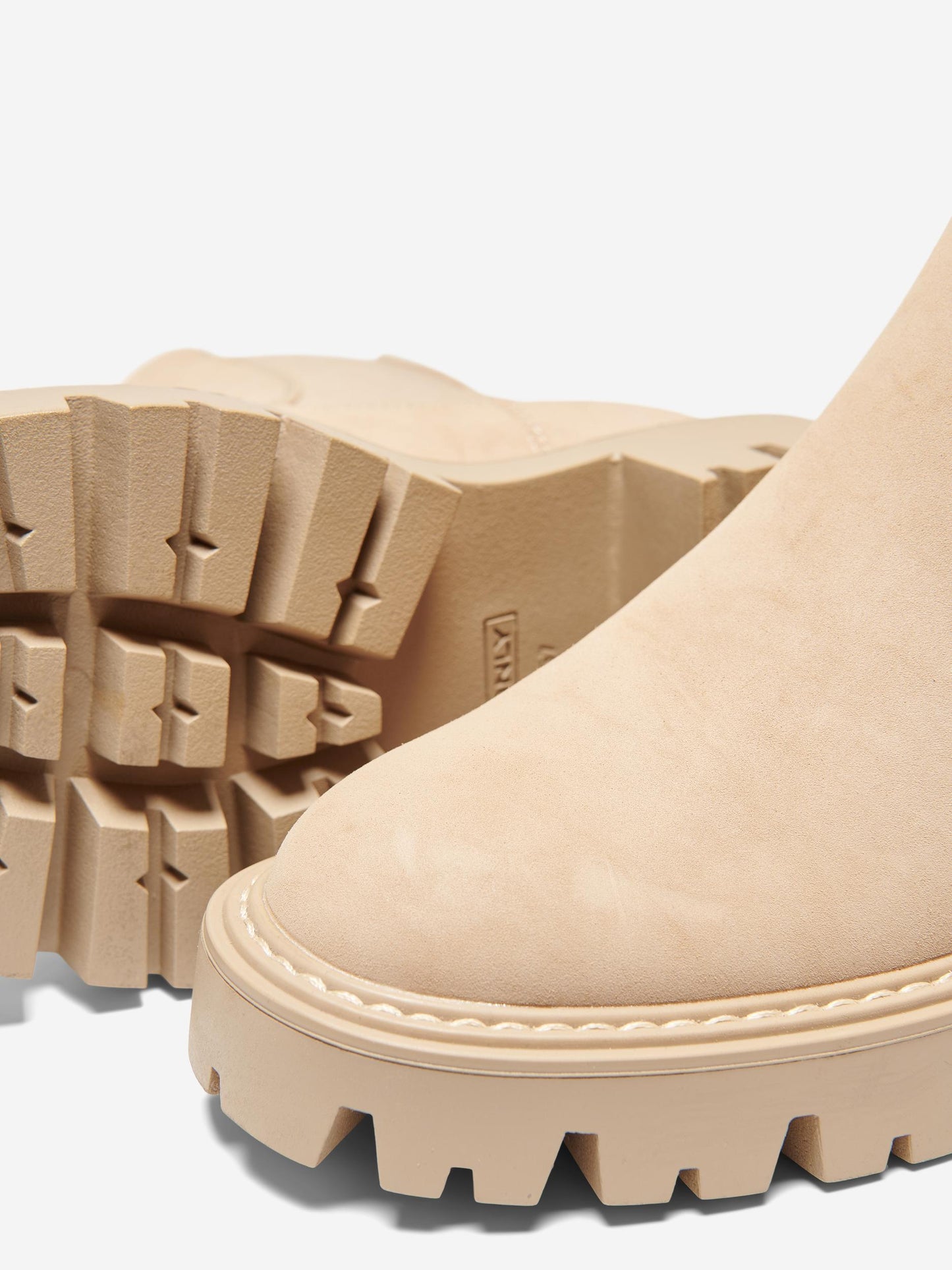 ONLBETTY-1 NUBUCK PU BOOT - NOOS