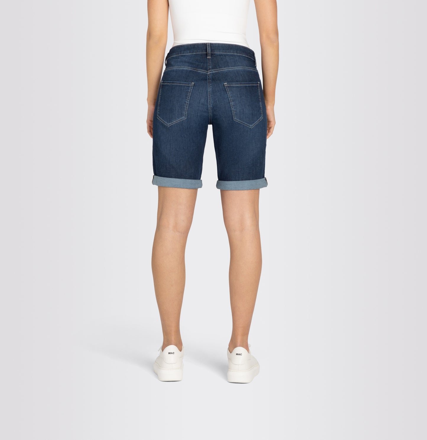 MAC JEANS - SHORTY, Soft light denim