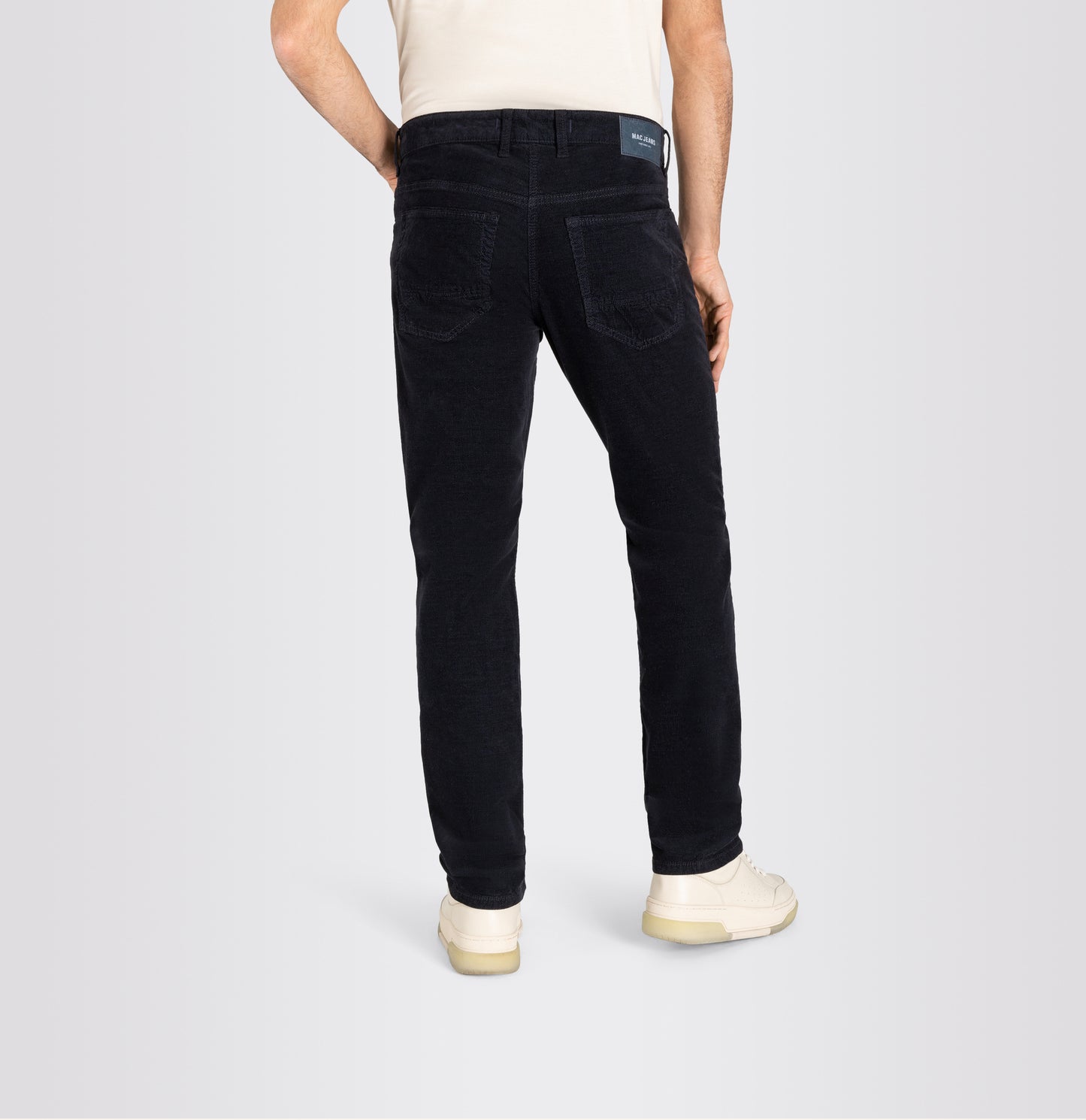 MAC JEANS - Arne Pipe, Needle Corduroy